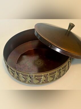 Vintage Auro-Metal Subotica Copper Tone Trinket Box Dancing Figures Yugoslavia